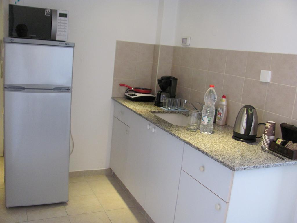 Tiberias Apartment Værelse billede